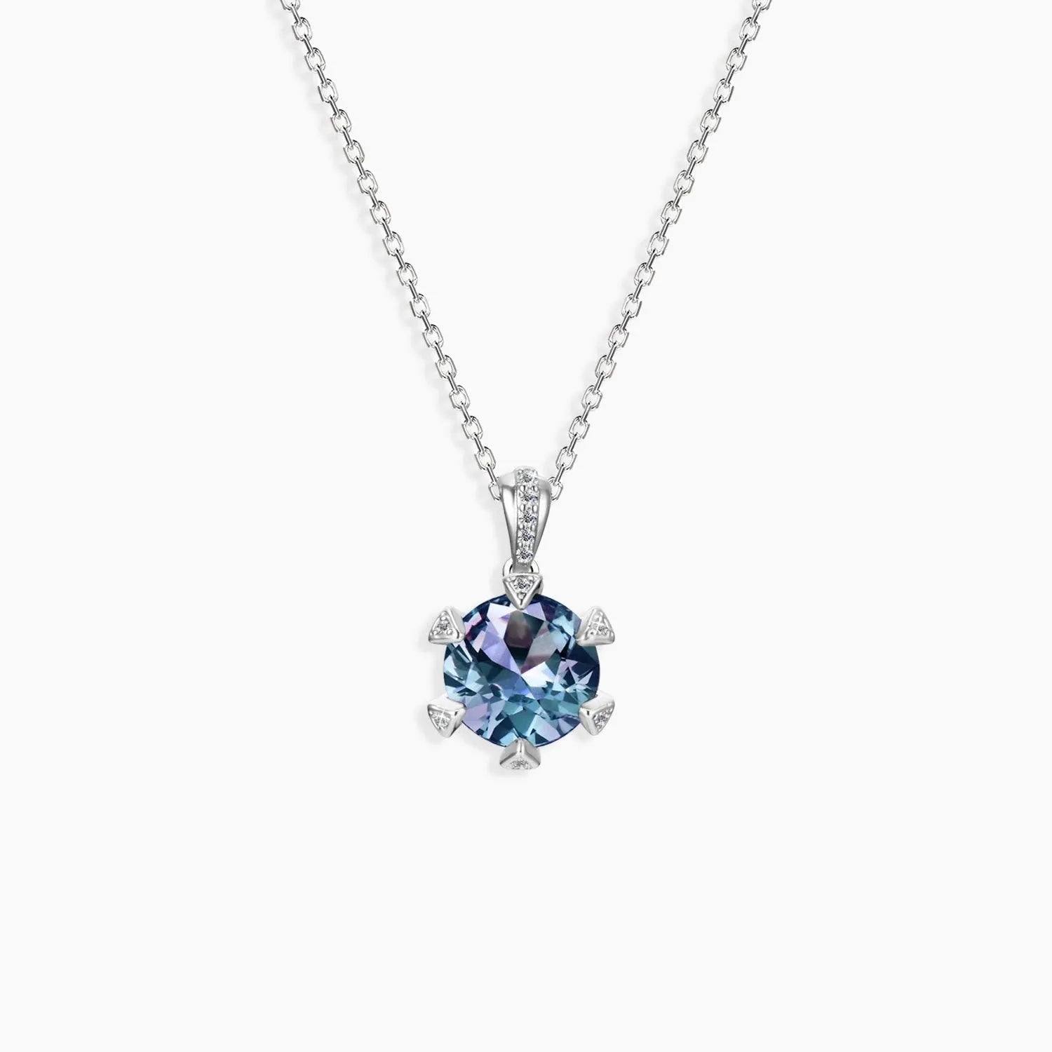 Alexandrite solitaire necklace with round-cut gemstone in sterling silver – elegant June birthstone