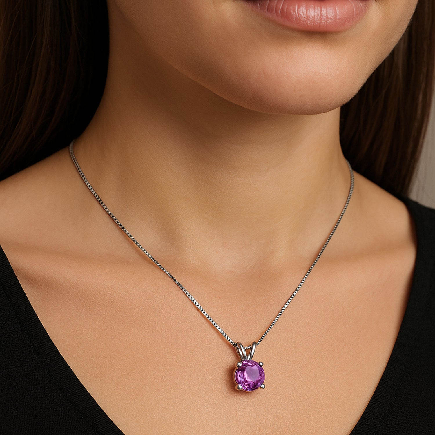 Irosk Round Cut Pendant in Sterling Silver - Amethyst