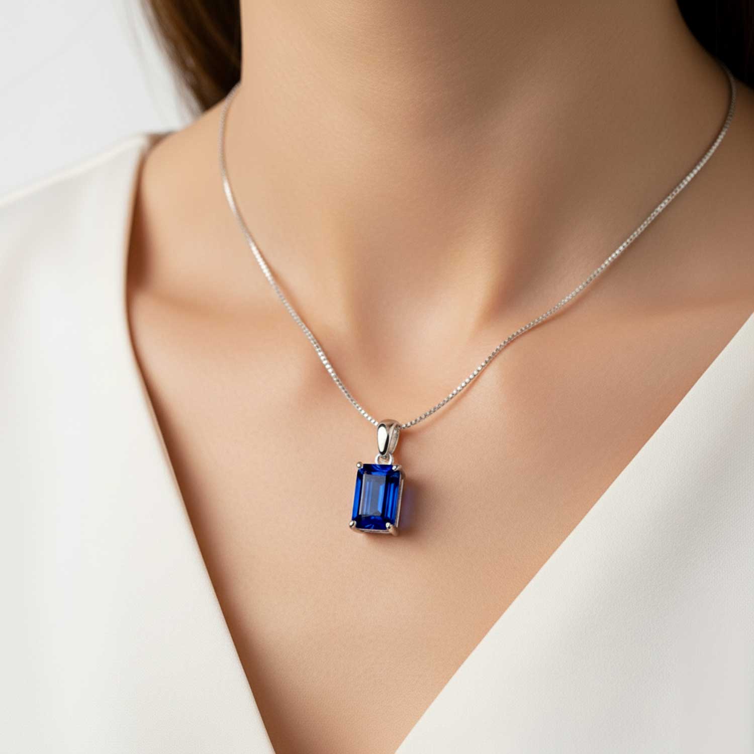 Emerald Cut Sapphire Pendant in Sterling Silver | Irosk ®