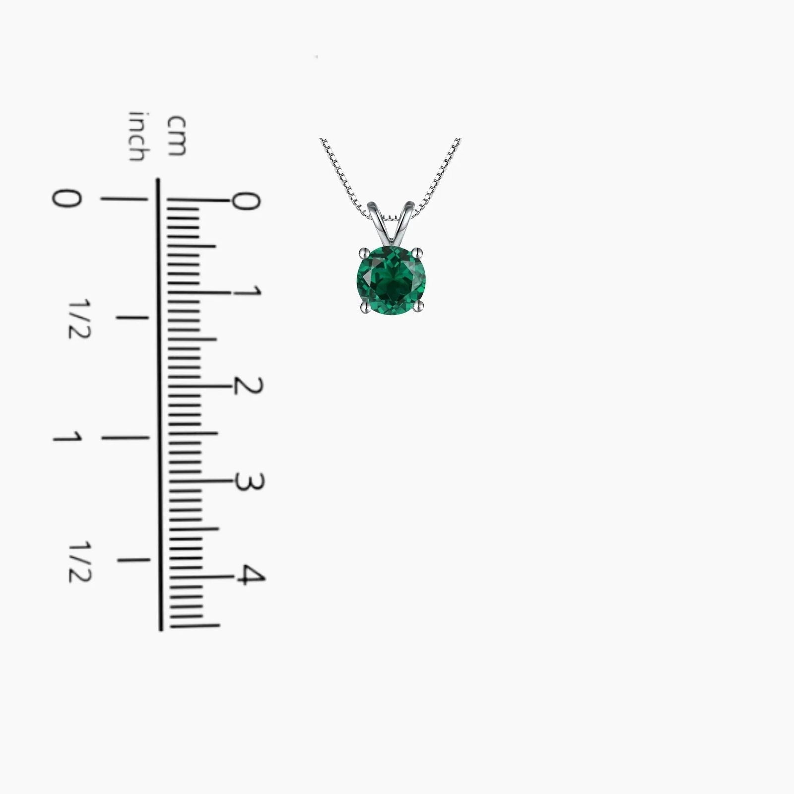 Diagram indicating the pendant’s dimensions and chain length for the emerald round necklace.