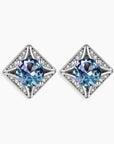 Square stud earrings with round-cut Alexandrite – modern silver frame and colour-changing stone