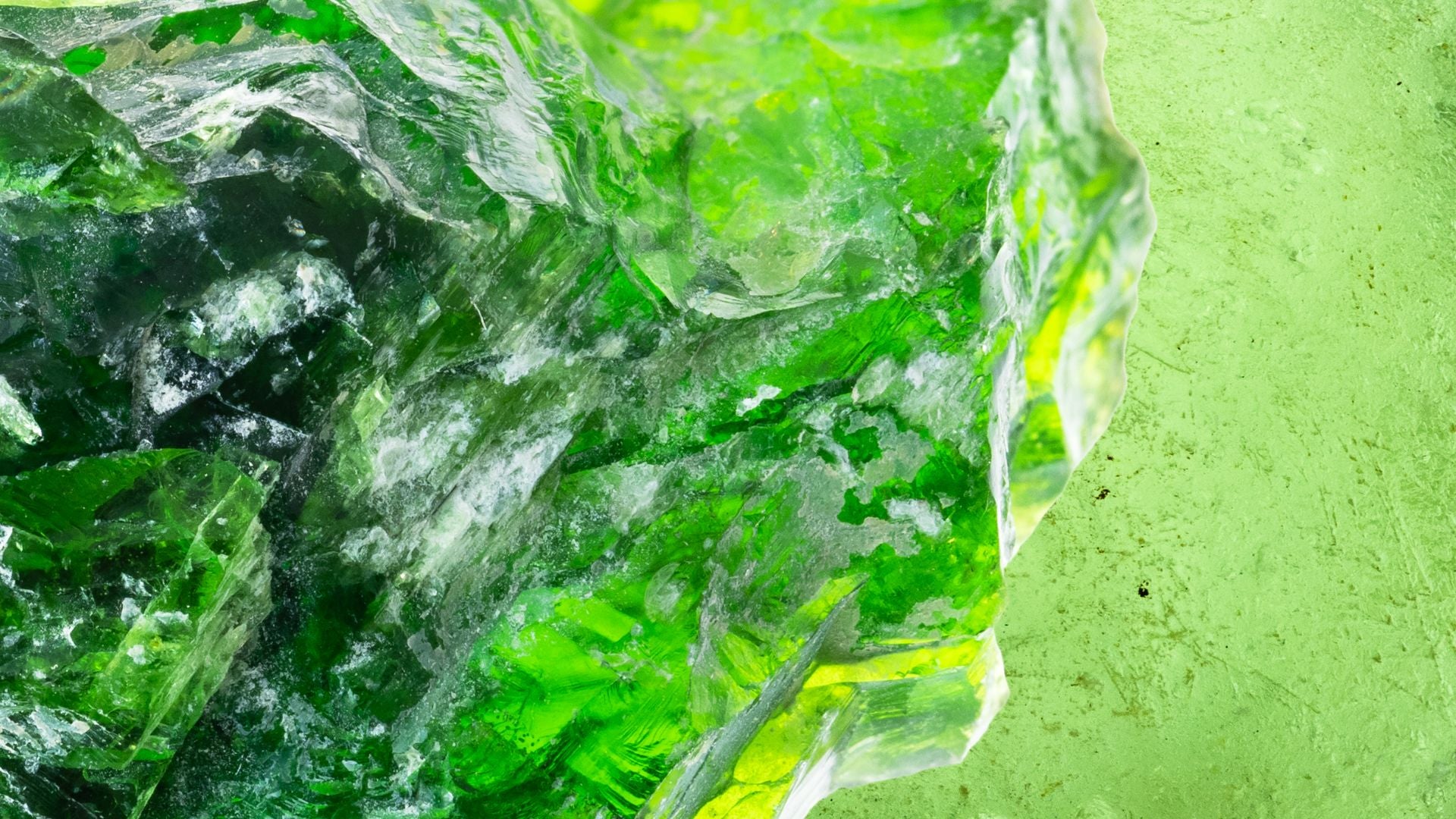 peridot august birthstone