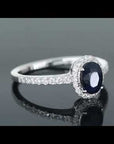 360 degree video of Classic Oval Sapphire Ring 
