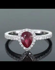 360 degree video of pear shape ruby ring