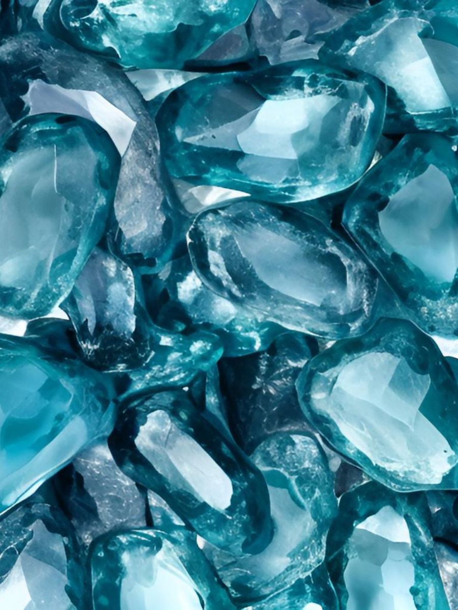 aquamarine gemstones representing march birthstone