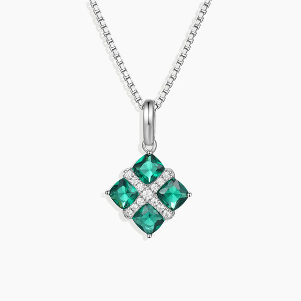 Front view of silver emerald Infanta pendant